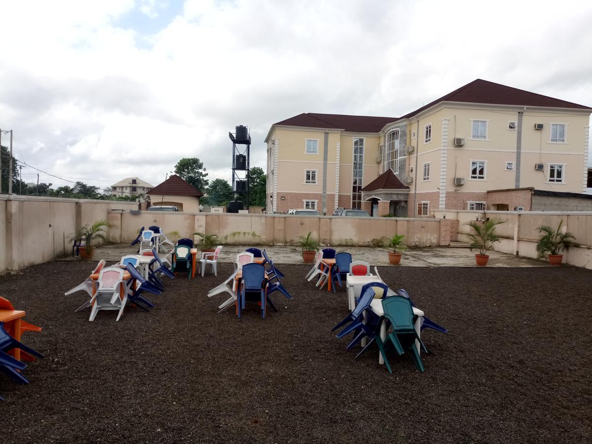Skyrose Hotel Owerri Exterior photo